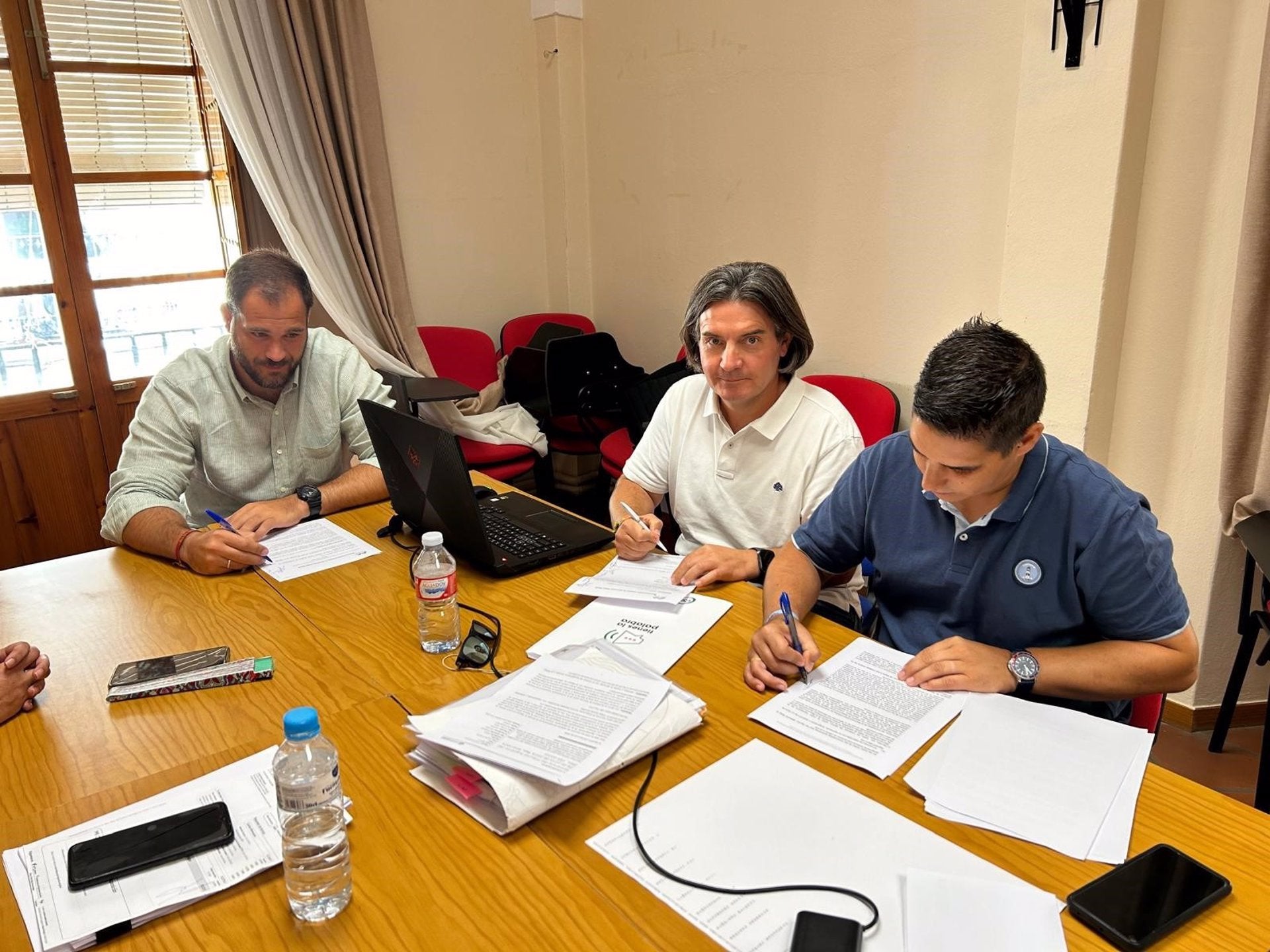 El convenio colectivo de la Mancomunidad de Vegas Bajas regulariza la jornada de 35 horas y el teletrabajo El convenio colectivo de la Mancomunidad de Vegas Bajas regulariza la jornada de 35 horas y el teletrabajo