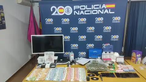 Policía Nacional libera a 32 víctimas de trata y detiene a 26 personas, 12 de Toledo Policía Nacional libera a 32 víctimas de trata y detiene a 26 personas, 12 de Toledo