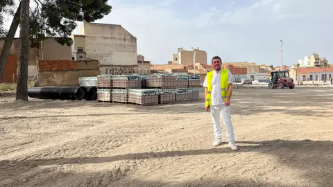 Petrer inyecta 570.000 euros más para finalizar la urbanización Luvi Petrer inyecta 570.000 euros más para finalizar la urbanización Luvi