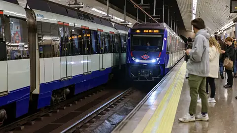 Metro de Madrid suspende el servicio entre las estaciones de Fuencarral y Chamartín una semana Metro de Madrid suspende el servicio entre las estaciones de Fuencarral y Chamartín una semana