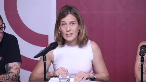 Comuns presentan un pacto con el PSC para la investidura de Salvador Illa Comuns presentan un pacto con el PSC para la investidura de Salvador Illa