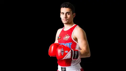 José Quiles José Quiles pasa a cuartos de final en los Juegos Olímpicos de París