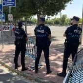 Agentes de la Policía Local de Ciudad Real ayer en el recinto ferial 