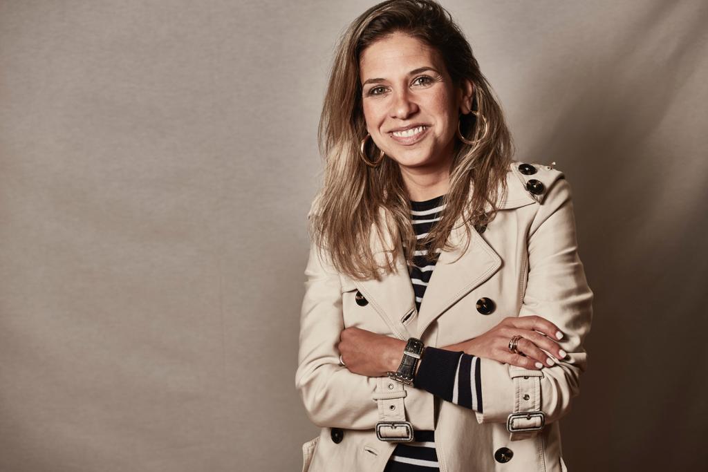 Karina Sainz Borgo: "Un mes en Granada me viene bien, no sólo por la belleza de la ciudad, sino por su energía creativa" Karina Sainz Borgo: "Un mes en Granada me viene bien, no sólo por la belleza de la ciudad, sino por su energía creativa"