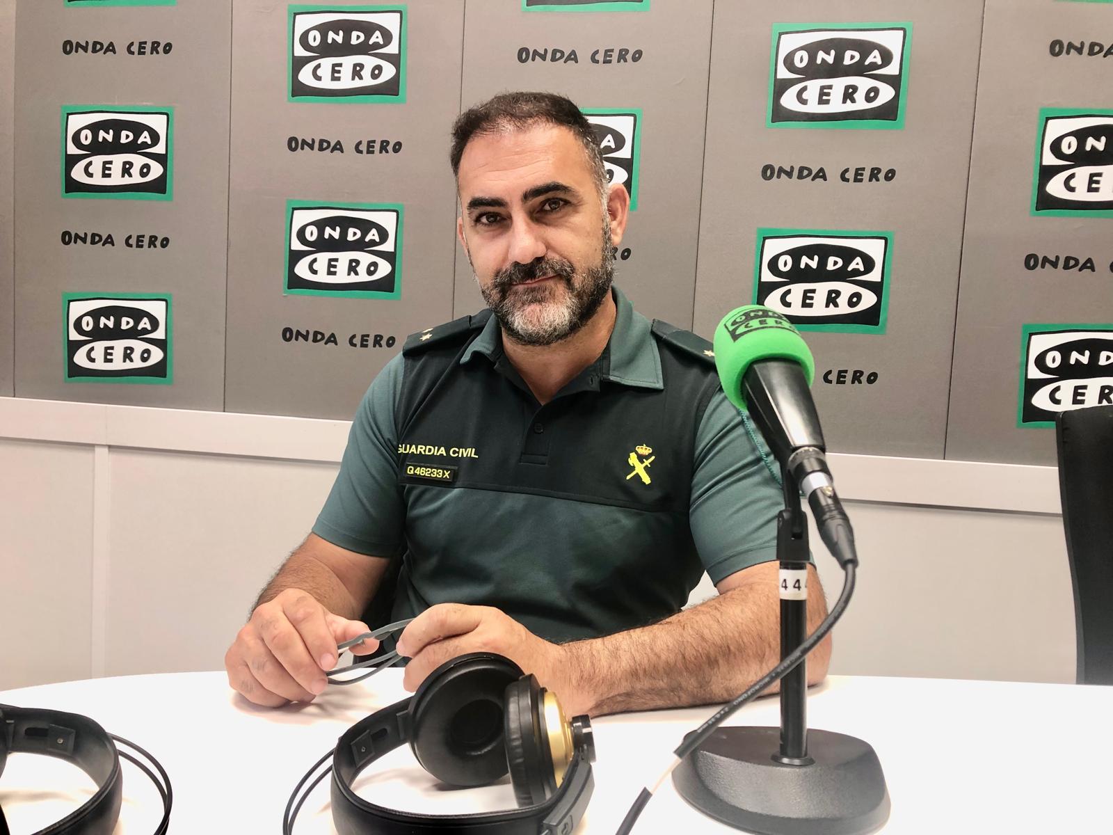 Rogelio Molina, teniente oficial de la Guardia Civil, marca recomendaciones para mejorar la seguridad en verano Rogelio Molina, teniente oficial de la Guardia Civil, marca recomendaciones para mejorar la seguridad en verano