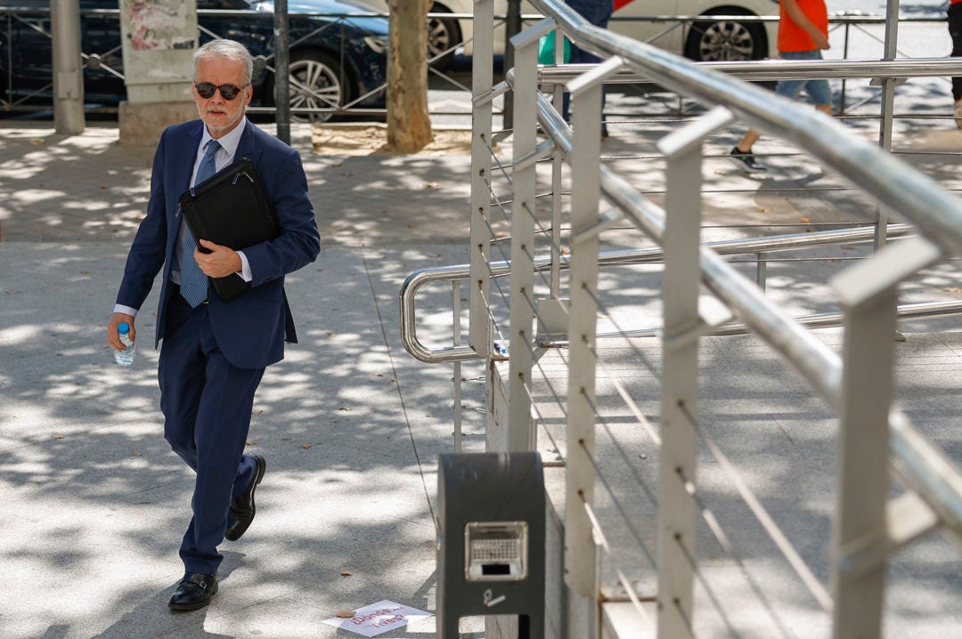 Barrabés reitera ante el juez que se reunió una vez con Sánchez en Moncloa para tratar temas de innovación Barrabés reitera ante el juez que se reunió una vez con Sánchez en Moncloa para tratar temas de innovación