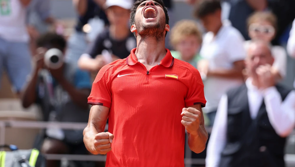 El español Carlos Alcaraz tras imponerse al estadounidense Tommy Paul ( EFE/ Juanjo Martín) El español Carlos Alcaraz tras imponerse al estadounidense Tommy Paul ( EFE/ Juanjo Martín)