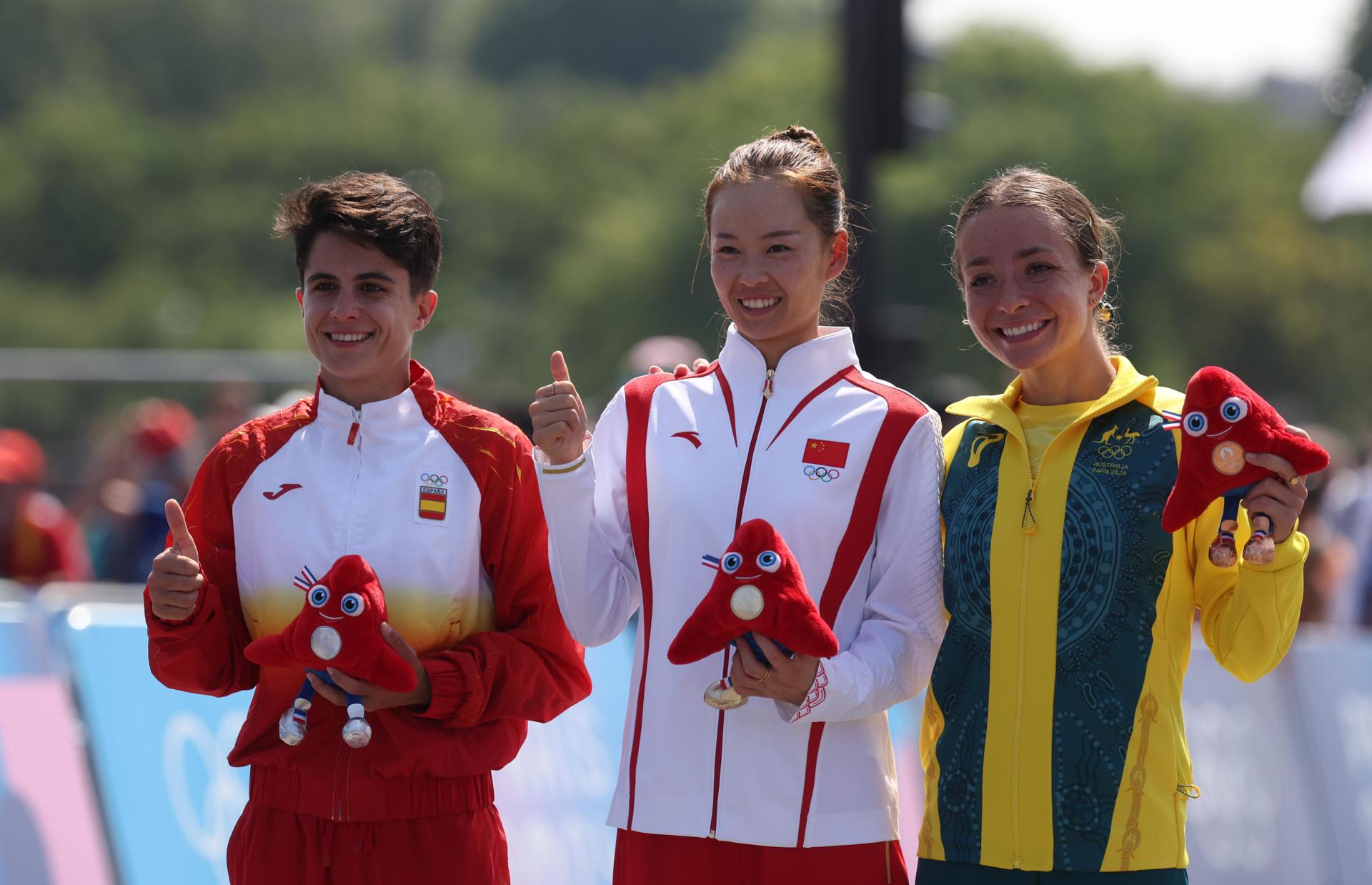 María Pérez celebra emocionada su medalla olímpica: "Los sueños se hacen realidad" María Pérez celebra emocionada su medalla olímpica: "Los sueños se hacen realidad"