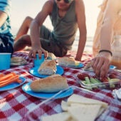 Tony Pérez ofrece interesantes recomendaciones para disfrutar de un día de playa con platos sabrosos y sencillos