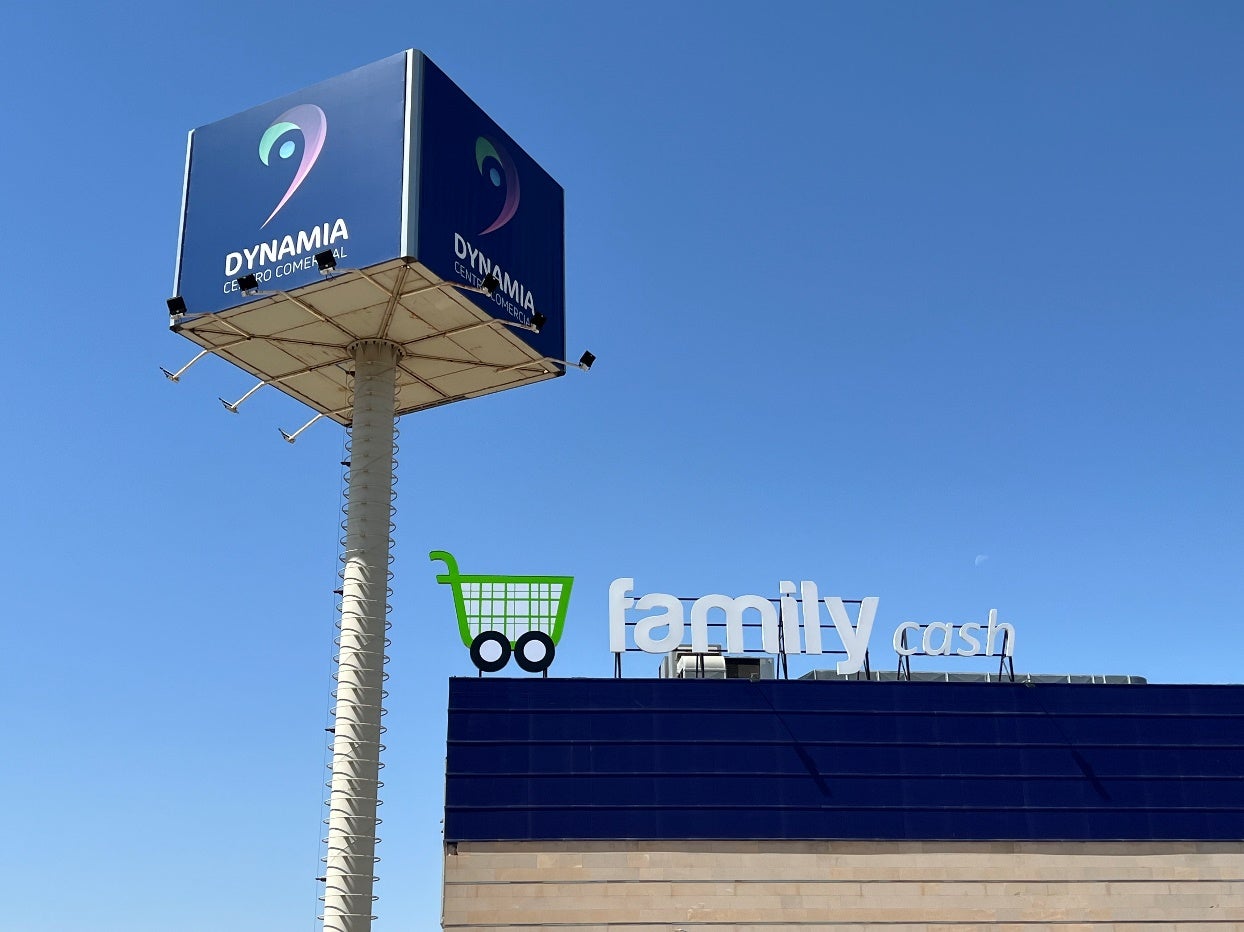 Family Cash llega a Petrer con su primera tienda en el Vinalopó Family Cash llega a Petrer con su primera tienda en el Vinalopó