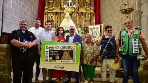 Santa María de la Blanca, patrona de Pasarón de la Vera, protagonista del Cupón de la ONCE del 15 de agosto Santa María de la Blanca, patrona de Pasarón de la Vera, protagonista del Cupón de la ONCE del 15 de agosto