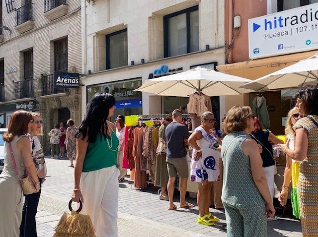 Green Friday y presentación de mairalesas en el Pórtico Laurentino Green Friday y presentación de mairalesas en el Pórtico Laurentino