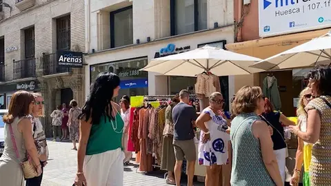 Green Friday y en presentación de mairalesas en el Pórtico Laurentino Green Friday y en presentación de mairalesas en el Pórtico Laurentino