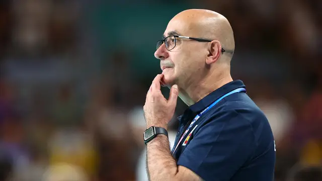 Jordi Ribera durante un partido con los Hispanos en los JJOO de París Jordi Ribera durante un partido con los Hispanos en los JJOO de París