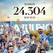 Los abonados del Real Zaragoza responden una vez más a la pasión por sus colores Los abonados del Real Zaragoza responden una vez más a la pasión por sus colores