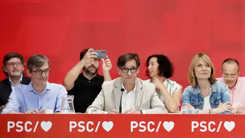 Illa comunica a Rull que tiene la mayoría para ser investido presidente de la Generalitat Illa comunica a Rull que tiene la mayoría para ser investido presidente de la Generalitat