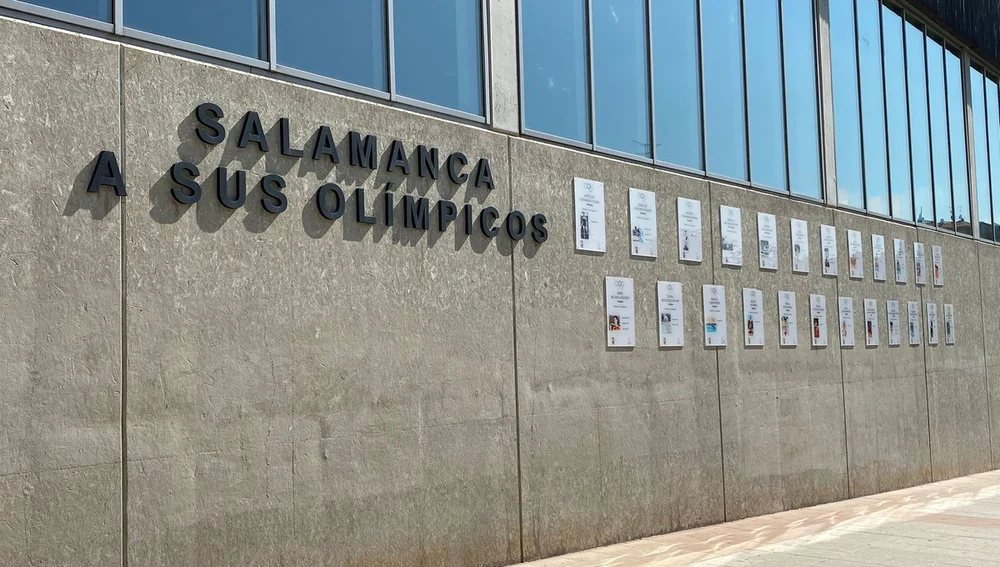 Pared dedicada a los deportistas olímpicos de la provincia en el Centro Municipal Integrado Julián Sánchez, 'El Charro' Pared dedicada a los deportistas olímpicos de la provincia en el Centro Municipal Integrado Julián Sánchez, 'El Charro'