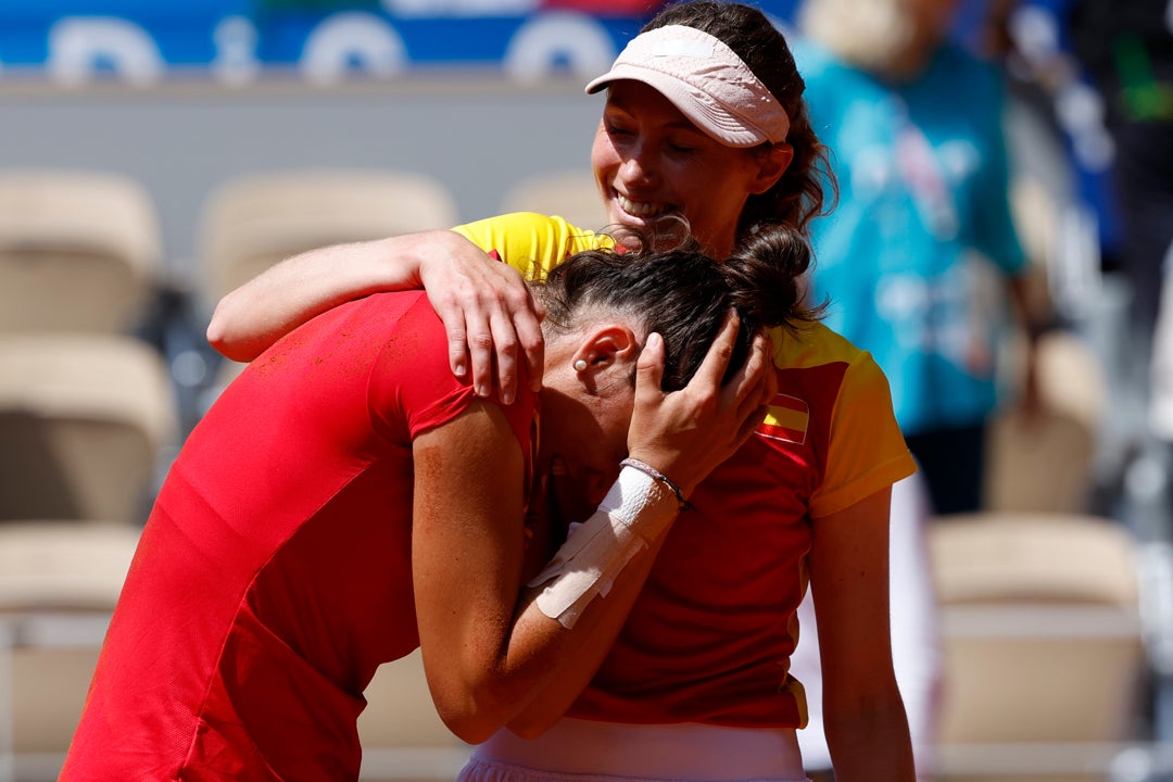 Cristina Bucsa y Sara Sorribes se cuelgan el bronce en Paris 2024 Cristina Bucsa y Sara Sorribes se cuelgan el bronce en Paris 2024