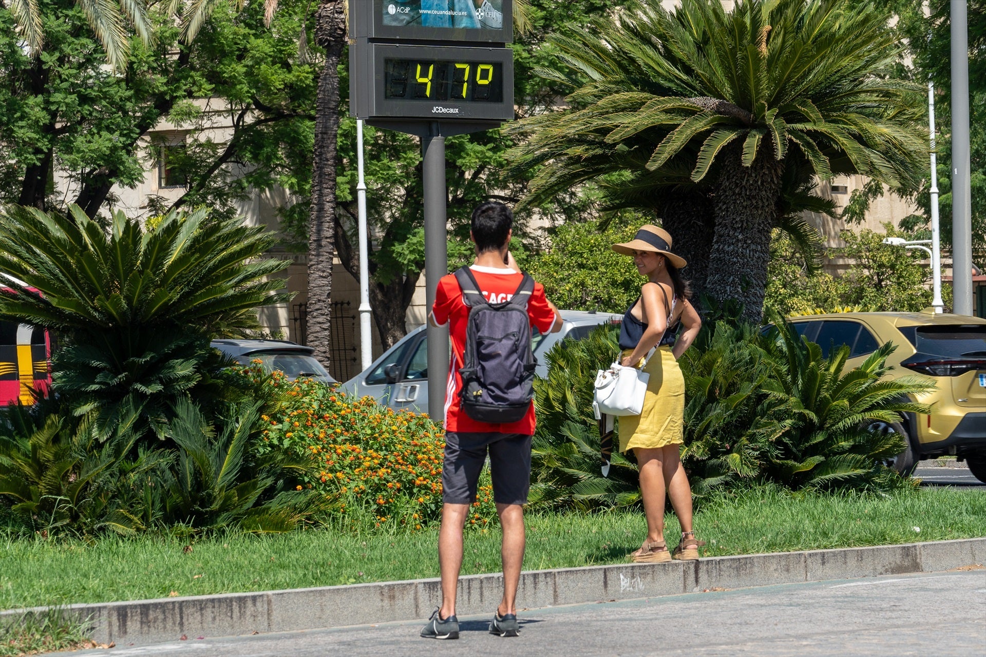 La ola de calor continúa este domingo: la Aemet alerta de "peligro extremo" en dos comunidades La ola de calor continúa este domingo: la Aemet alerta de "peligro extremo" en dos comunidades