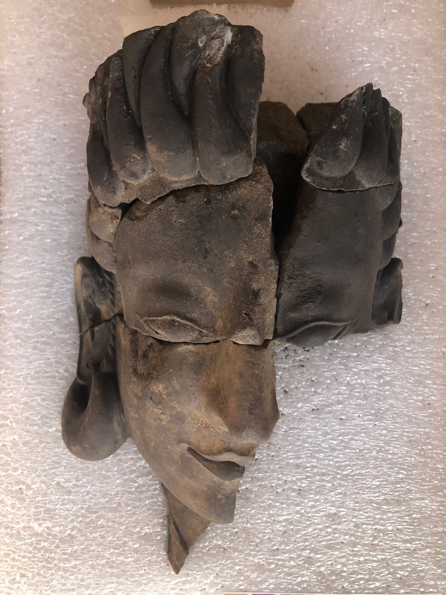 Los relieves con rostro de El Turuñuelo, nominados a los Premios +Historia de National Geographic como "Mejor Hallazgo Histórico" Los relieves con rostro de El Turuñuelo, nominados a los Premios +Historia de National Geographic como "Mejor Hallazgo Histórico"