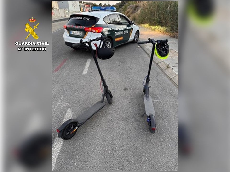 Dos detenidos por la Guardia Civil por robar patinetes eléctricos en Finestrat valorados en 800 euros Dos detenidos por la Guardia Civil por robar patinetes eléctricos en Finestrat valorados en 800 euros