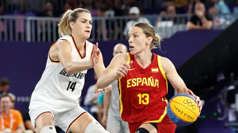 Final femenina de baloncesto 3x3 entre Alemania y España Final femenina de baloncesto 3x3 entre Alemania y España
