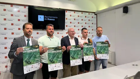 26 corredores en la Carrera Pedestre Memorial Antonio Gutiérrez en Huesca 26 corredores en la Carrera Pedestre Memorial Antonio Gutiérrez en Huesca