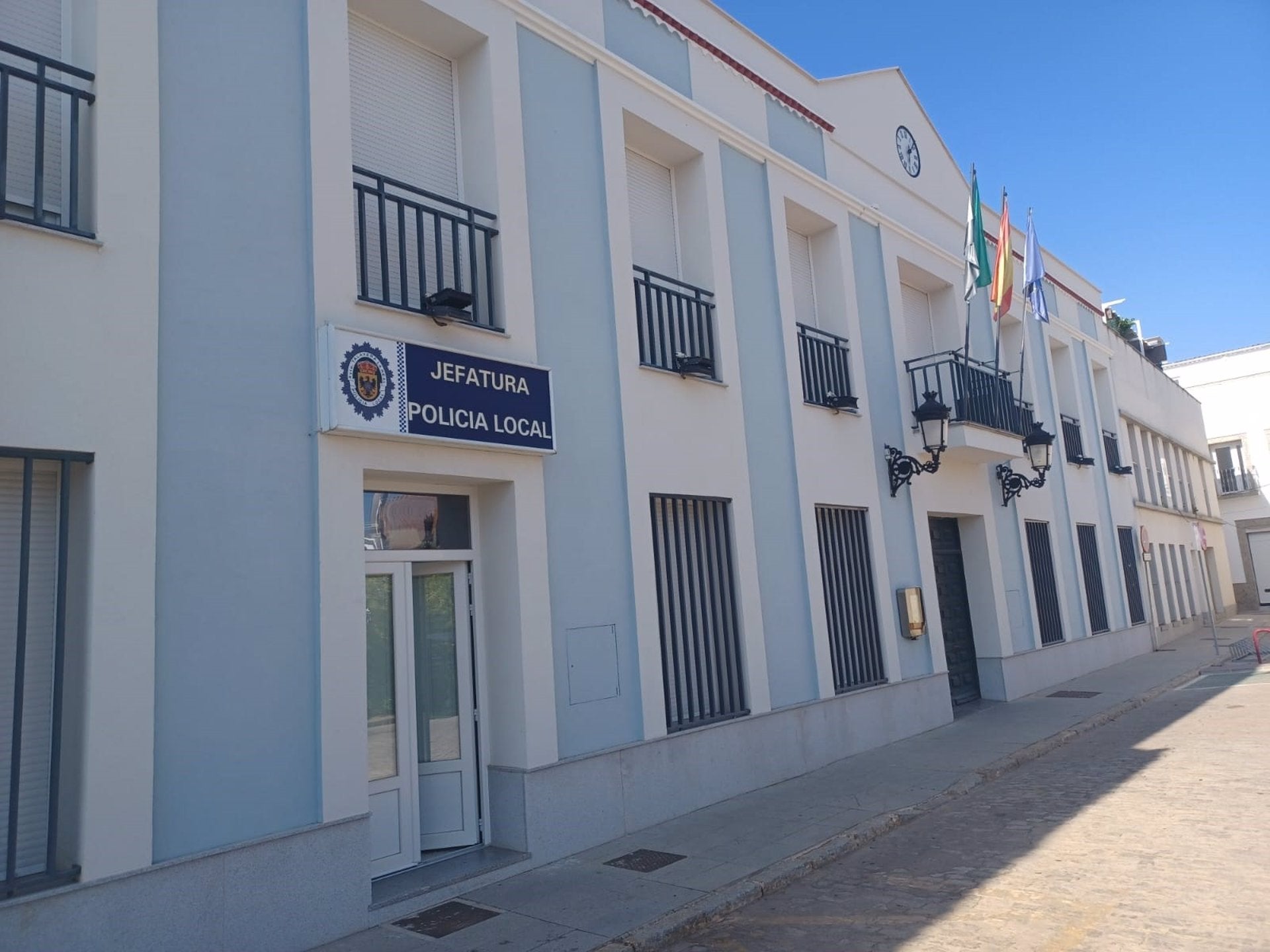 Sorprendida dos veces en 48 horas a una conductora sin carné y bajo efectos de las drogas en Talavera la Real Sorprendida dos veces en 48 horas a una conductora sin carné y bajo efectos de las drogas en Talavera la Real