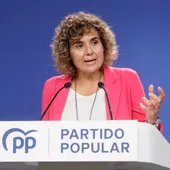 La portavoz del PP en el Parlamento Europeo, Dolors Montserrat, ofrece una rueda de prensa este lunes en Madrid. La portavoz del PP en el Parlamento Europeo, Dolors Montserrat, ofrece una rueda de prensa este lunes en Madrid.
