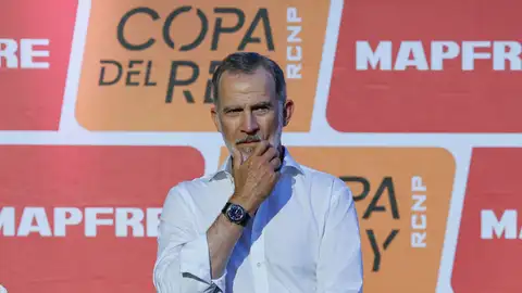El Rey Felipe VI durante la entrega de premios de la 42 Copa del Rey de Vela este sábado en Palma de Mallorca El Rey Felipe VI durante la entrega de premios de la 42 Copa del Rey de Vela este sábado en Palma de Mallorca