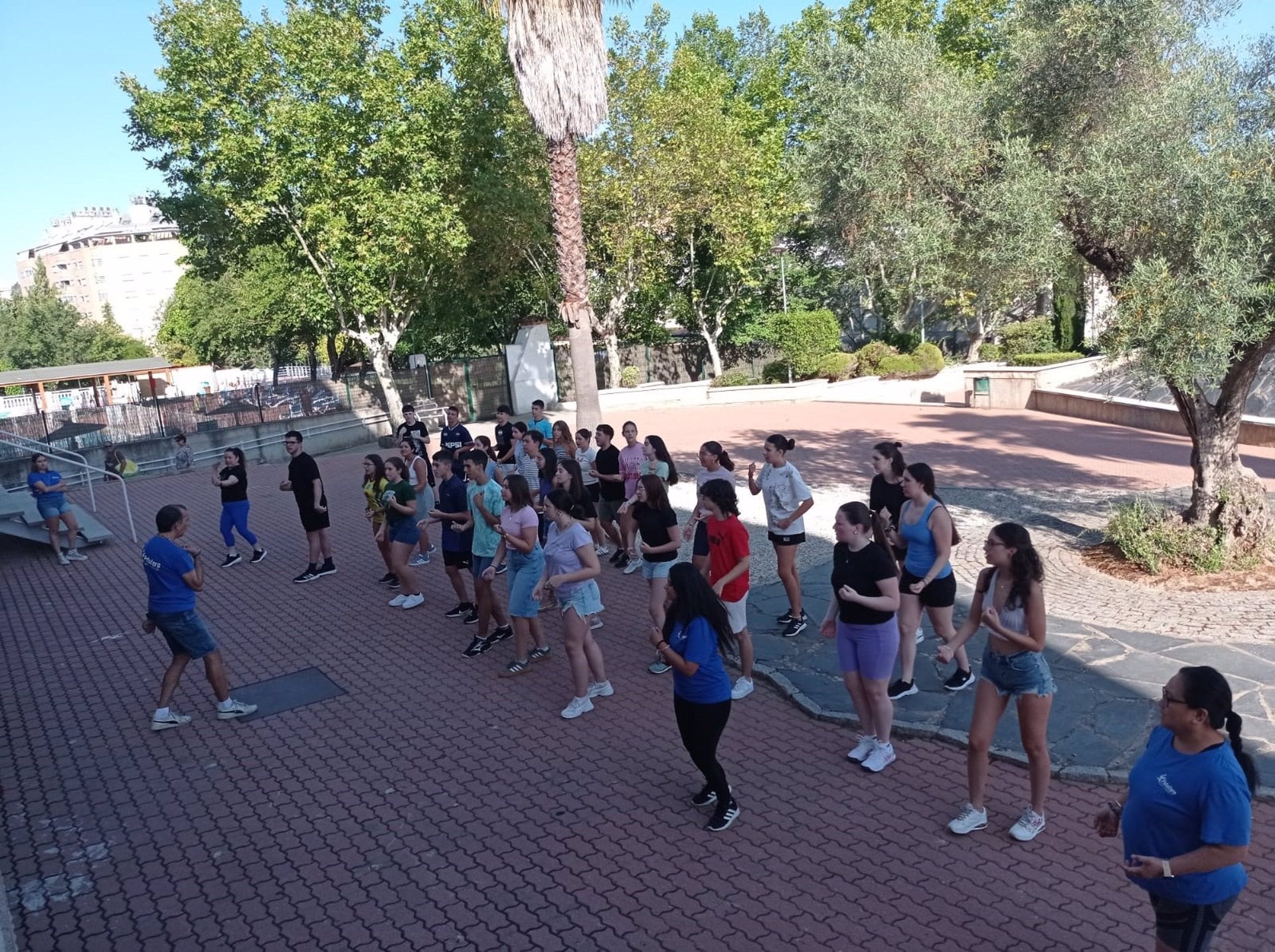 150 jóvenes participan en Guijo de Granadilla y Cáceres en campamentos de inmersión lingüística 150 jóvenes participan en Guijo de Granadilla y Cáceres en campamentos de inmersión lingüística