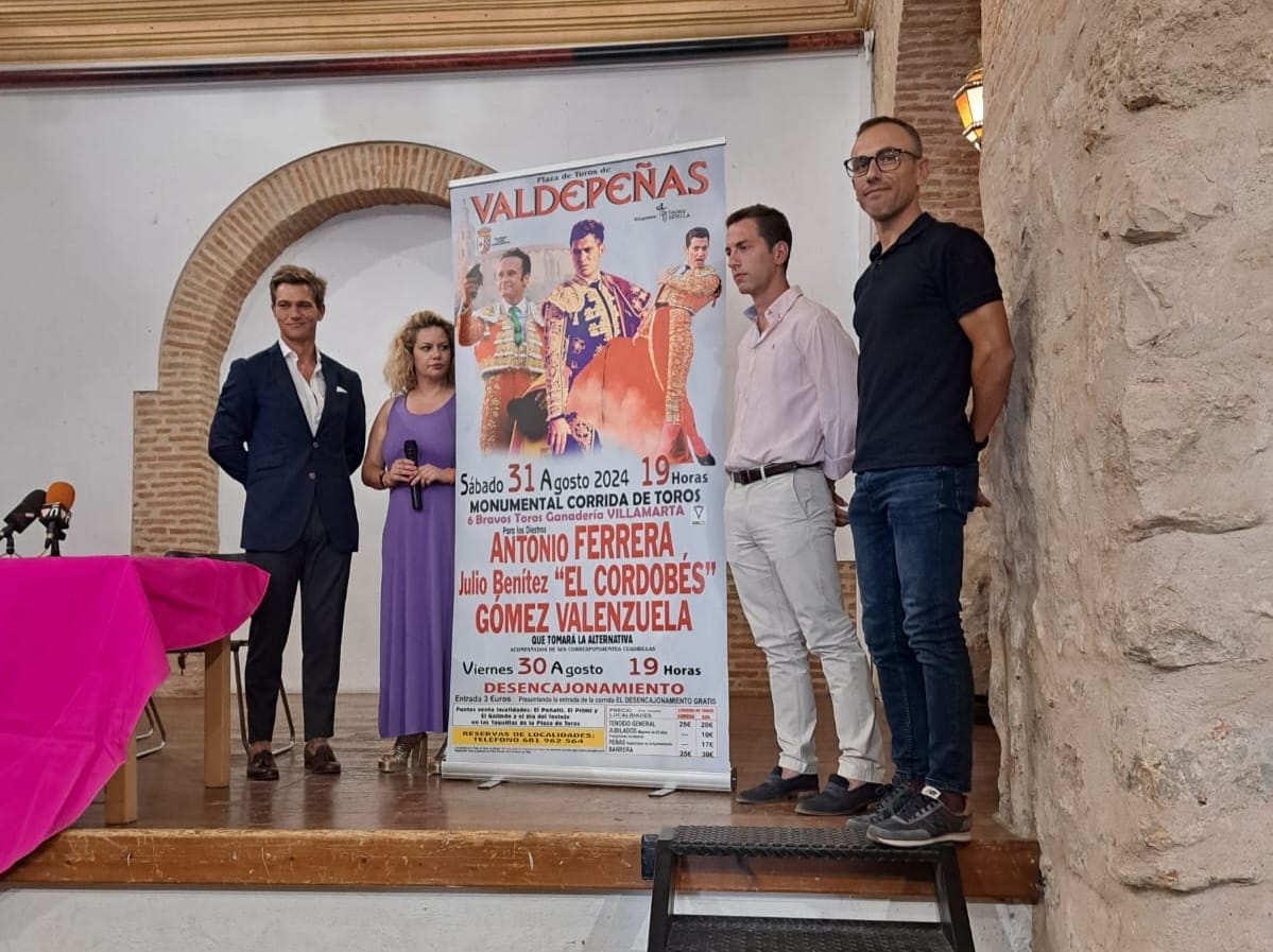 Presentado el cartel del festejo taurino de Fiestas de la Vendimia y el Vino Presentado el cartel del festejo taurino de Fiestas de la Vendimia y el Vino