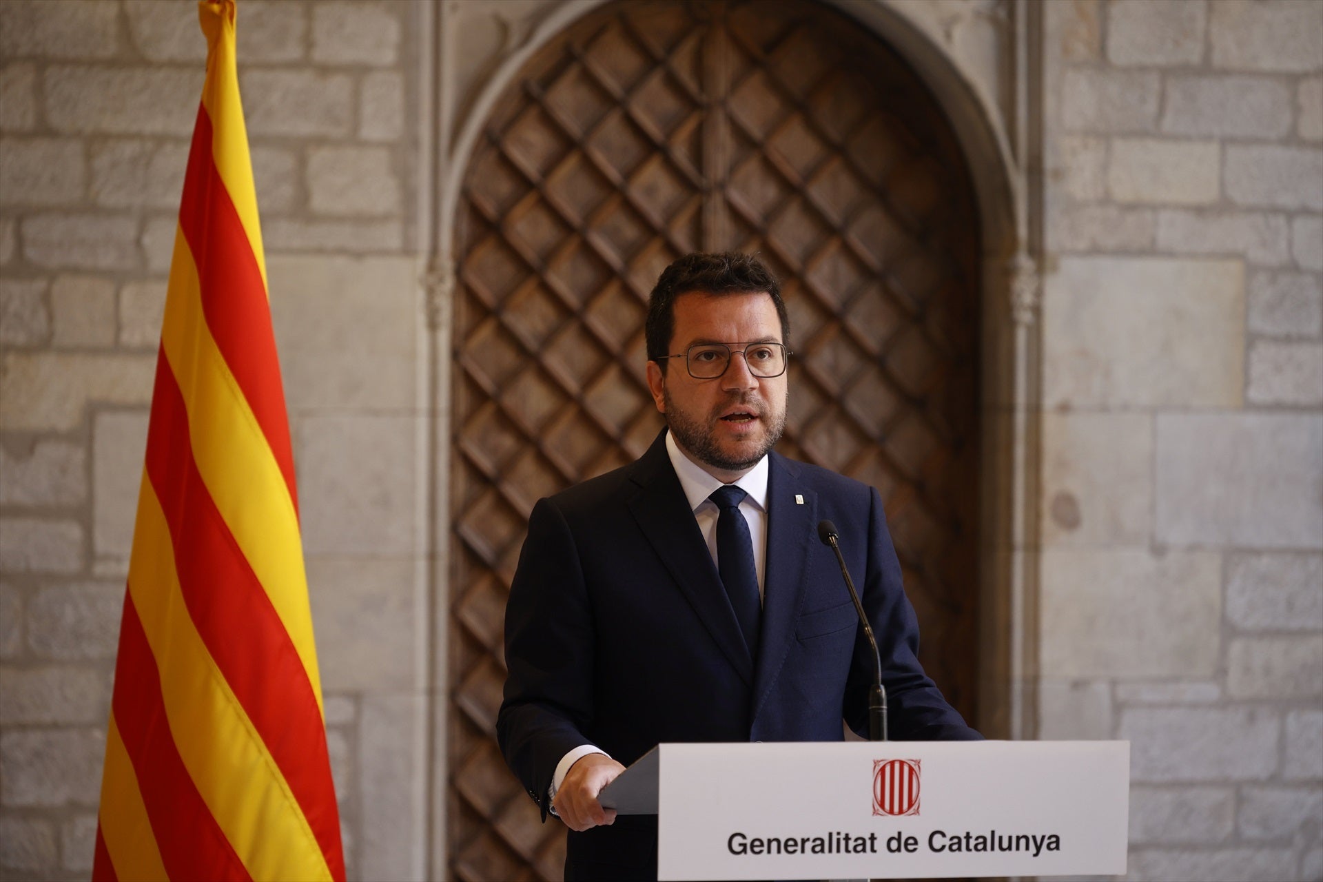 Aragonès se despide de la Generalitat y considera la financiación singular "el salto adelante más importante en la soberanía de Cataluña" Aragonès se despide de la Generalitat y considera la financiación singular "el salto adelante más importante en la soberanía de Cataluña"