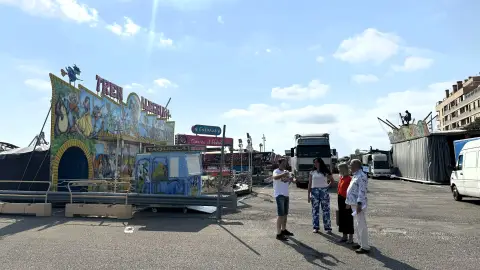 Sesenta atracciones y puestos se reparten en los 16.000 metros cuadrados del recinto ferial Sesenta atracciones y puestos se reparten en los 16.000 metros cuadrados del recinto ferial