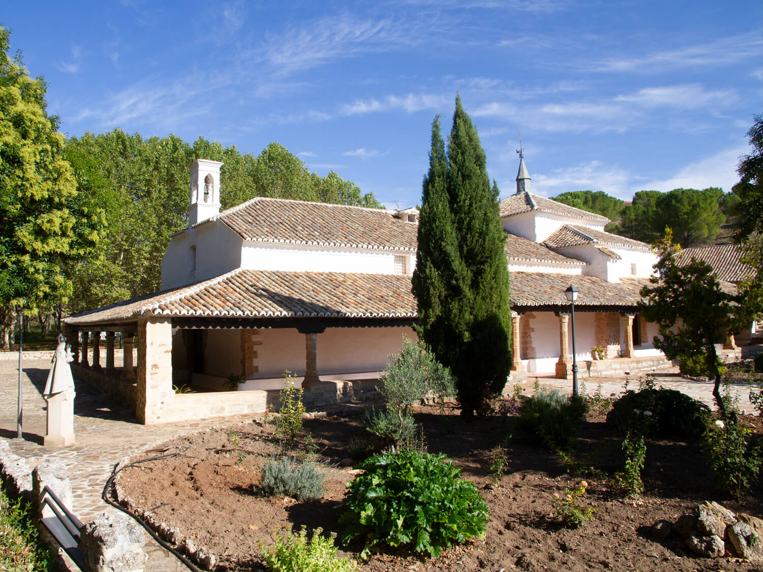 Torre de Juan Abad espera que su ermita templaria sea declarada Bien de Interés Cultural Torre de Juan Abad espera que su ermita templaria sea declarada Bien de Interés Cultural