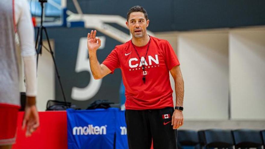 Víctor Lapeña, desde Zaragoza a ser seleccionador de baloncesto femenino en Canadá Víctor Lapeña, desde Zaragoza a ser seleccionador de baloncesto femenino en Canadá