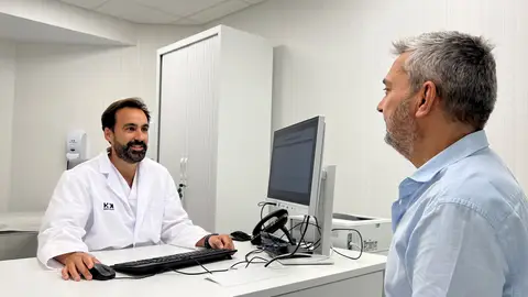 Neumólogos de HM Hospitales alertan del riesgo del uso excesivo del aire acondicionado en coches y viviendas en verano Neumólogos de HM Hospitales alertan del riesgo del uso excesivo del aire acondicionado en coches y viviendas en verano