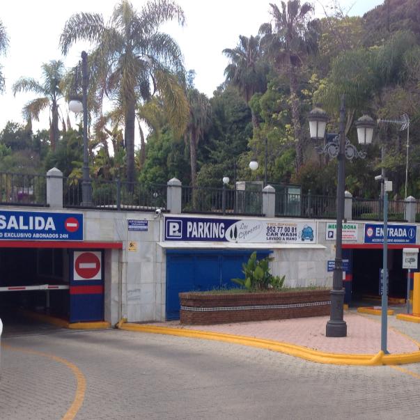 El aparcamiento Los Cipreses seguirá siendo el nuevo depósito municipal de vehículos El aparcamiento Los Cipreses seguirá siendo el nuevo depósito municipal de vehículos