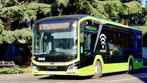 Herido grave un ciclista de 57 años en un accidente con un bus urbano en Badajoz Herido grave un ciclista de 57 años en un accidente con un bus urbano en Badajoz
