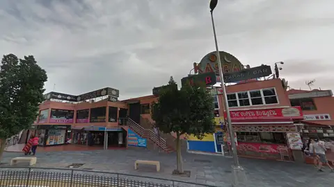 Imagen de archivo de una zona de ocio en Playa del Inglés, sur de Gran Canaria que no guarda relación con el lugar en donde se han producido los hechos Imagen de archivo de una zona de ocio en Playa del Inglés, sur de Gran Canaria que no guarda relación con el lugar en donde se han producido los hechos