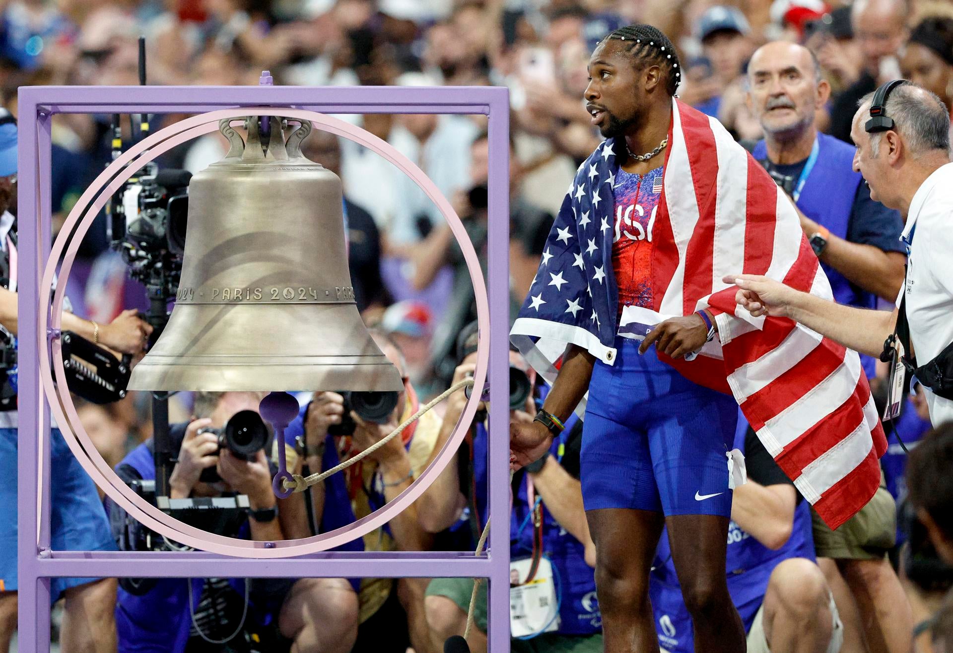 ¿Por qué los atletas tocan una campana en París 2024 cuando ganan el oro? Esta es la explicación ¿Por qué los atletas tocan una campana en París 2024 cuando ganan el oro? Esta es la explicación