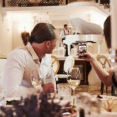 Un plan para las noches de verano: cenar con música en directo