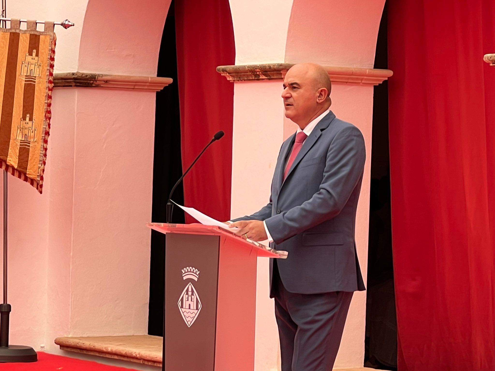 Vicent Marí: "Una isla de oportunidades pierde su equilibrio cuando las personas pueden encontrar empleo pero no vivienda" Vicent Marí: "Una isla de oportunidades pierde su equilibrio cuando las personas pueden encontrar empleo pero no vivienda"