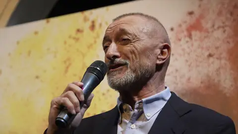 Arturo Pérez-Reverte durante el ciclo 'Letras en Sevilla' Arturo Pérez-Reverte durante el ciclo 'Letras en Sevilla'