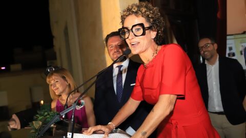 Rosana Per&aacute;n, durante su preg&oacute;n de las fiestas de Elche de 2024.