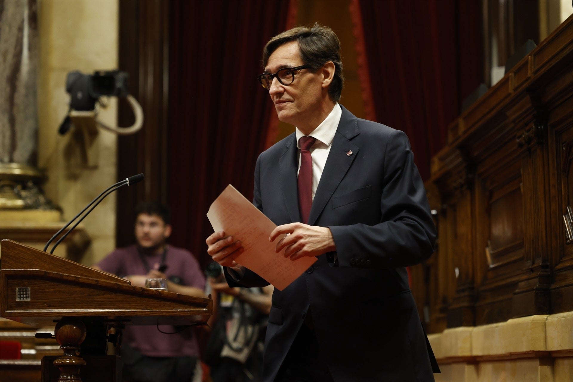 Salvador Illa, investido presidente de la Generalitat en un debate marcado por la vuelta de Puigdemont Salvador Illa, investido presidente de la Generalitat en un debate marcado por la vuelta de Puigdemont