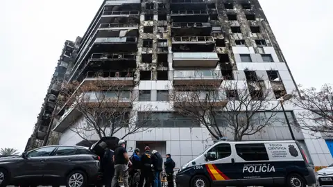 Aspecto actual del edificio afectado por el incendio el pasado mes de febrero Aspecto actual del edificio afectado por el incendio el pasado mes de febrero