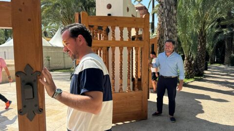  Los parques Deportivo y Municipal de Elche estrenan nuevas puertas, recuperando la que ten&iacute;an en los a&ntilde;os 70