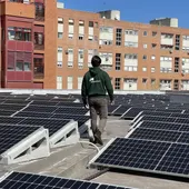 Iberdrola facilita el acceso al autoconsumo a una de cada cinco viviendas de Extremadura con sus comunidades solares Iberdrola facilita el acceso al autoconsumo a una de cada cinco viviendas de Extremadura con sus comunidades solares