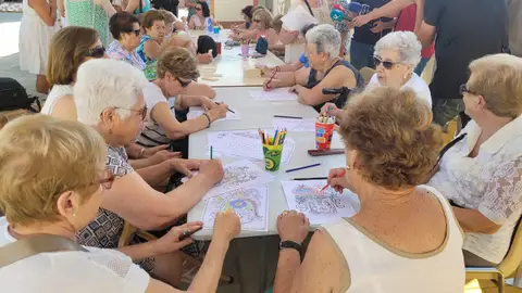 Setenta mayores de Nueva Ciudad de Mérida participan en un programa para prevenir la soledad no deseada Setenta mayores de Nueva Ciudad de Mérida participan en un programa para prevenir la soledad no deseada
